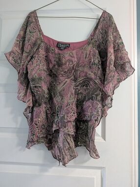 Nostalgia Pink Paisley Ruffle Scoop Neck Blouse